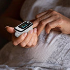 LIFESYNC – Puls-Oximeter zur Messung von Sauerstoffsättigung & Herzfrequenz - sellene.de